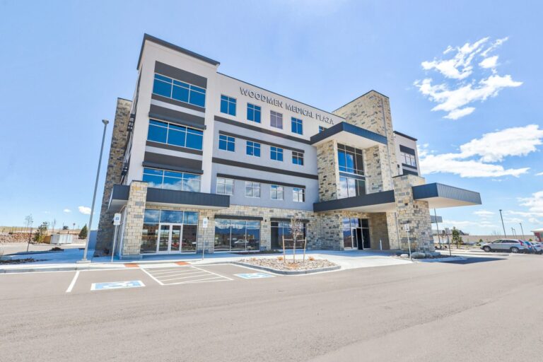 Exterior view of Woodmen Medical Plaza location for Colorado Springs Cardiology